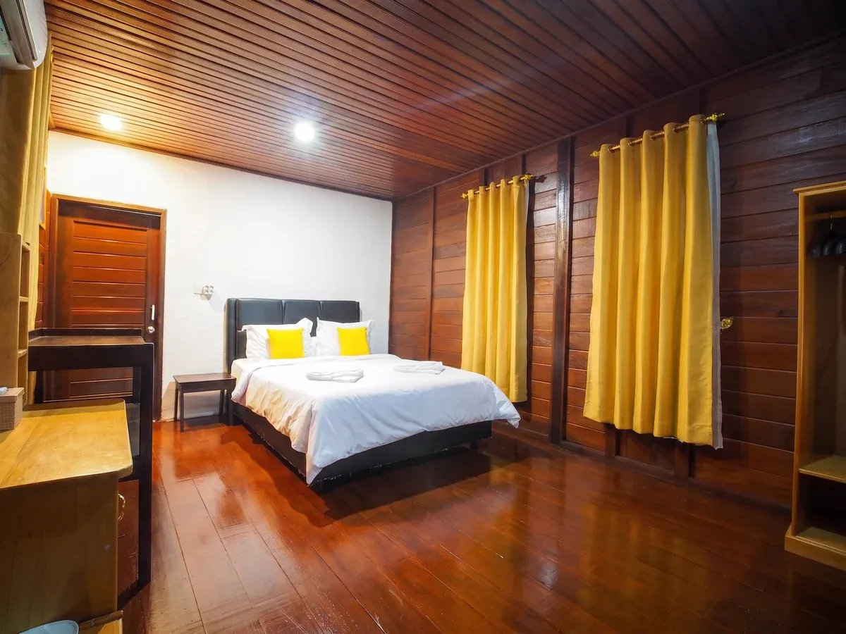 Chalet - double bed option