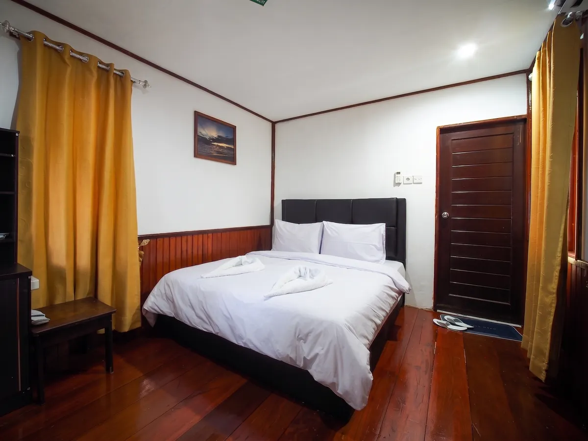 Standard room - double bed option